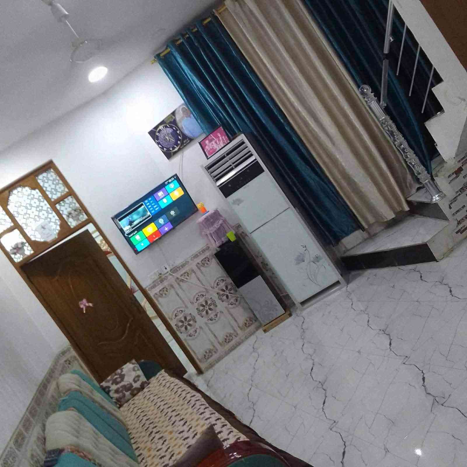 🏠 / للبيع البيت مساحه 100م طابو زراعي سند 25
              
                   واجهه 5والنزل 20(تسليم مباشر)

🧱 بناء حديث  (تسليم مباشر ) سعر مناسب

الطابق الاول/ مطبخ . أستقبال . هول . غرفه . مجمع صحيات .  (عرض الشارع8)

🌏 الموقع / شارع 80 قريب على الشارع يم مسشفى المستقبل 
 للأستفسار أكثر مراجعة مكتب 
شركة المدار للاستثمار والمقاولات العامة للمقاولات العامه والتصاميم الهندسية شارع 80.. قرب اسماك الشجيري مقابل أستدارة   
 ***********متوفر واتساب
***********
