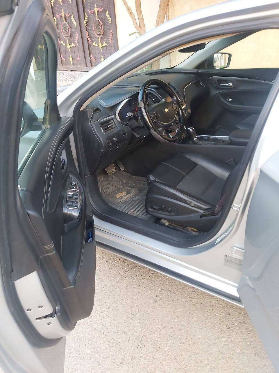 السلام عليكم
امبالا LT
موديل 2017 
شاشة 
قاصة 
گير و مكينة بلاد مكفول 

السعر 132

تخم تاير جديد 

صبغ قطعتين 

السيارة بأسمي تريد تحويل أو وكالة 

للأستفسار اتصل على الرقم     ‎0770 003 8036
