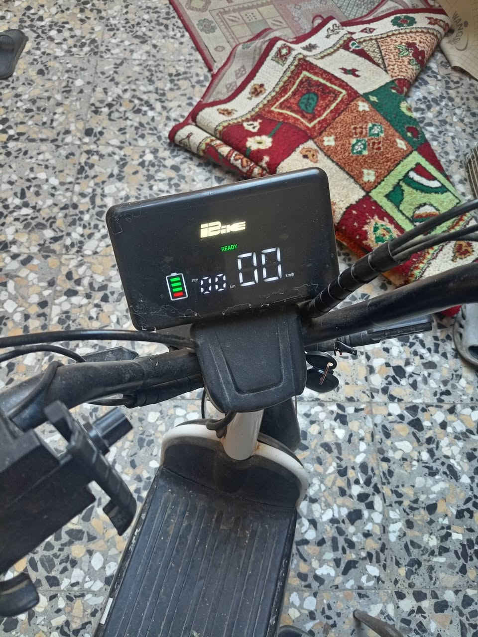 دراجه شحن بس الباتري بيها هابط البصره الاصمعي الجديد ***********
