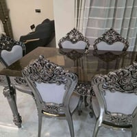 طاوله • ٦ كراسي • ملكيه