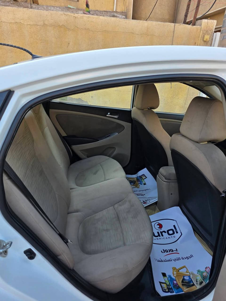 السلام عليكم
للبيع اكسنت خليجي موديل 2017 رقم بغداد بأسمي سنوية جديدة مكفولة من الصبغ والتبديل محرك 1600 مواصفات فتحة + تحكم ستيرن + ويل كب + شاشة ماشية 124 مكاني بغداد الكرخ للأستفسار الاتصال على الرقم ***********
