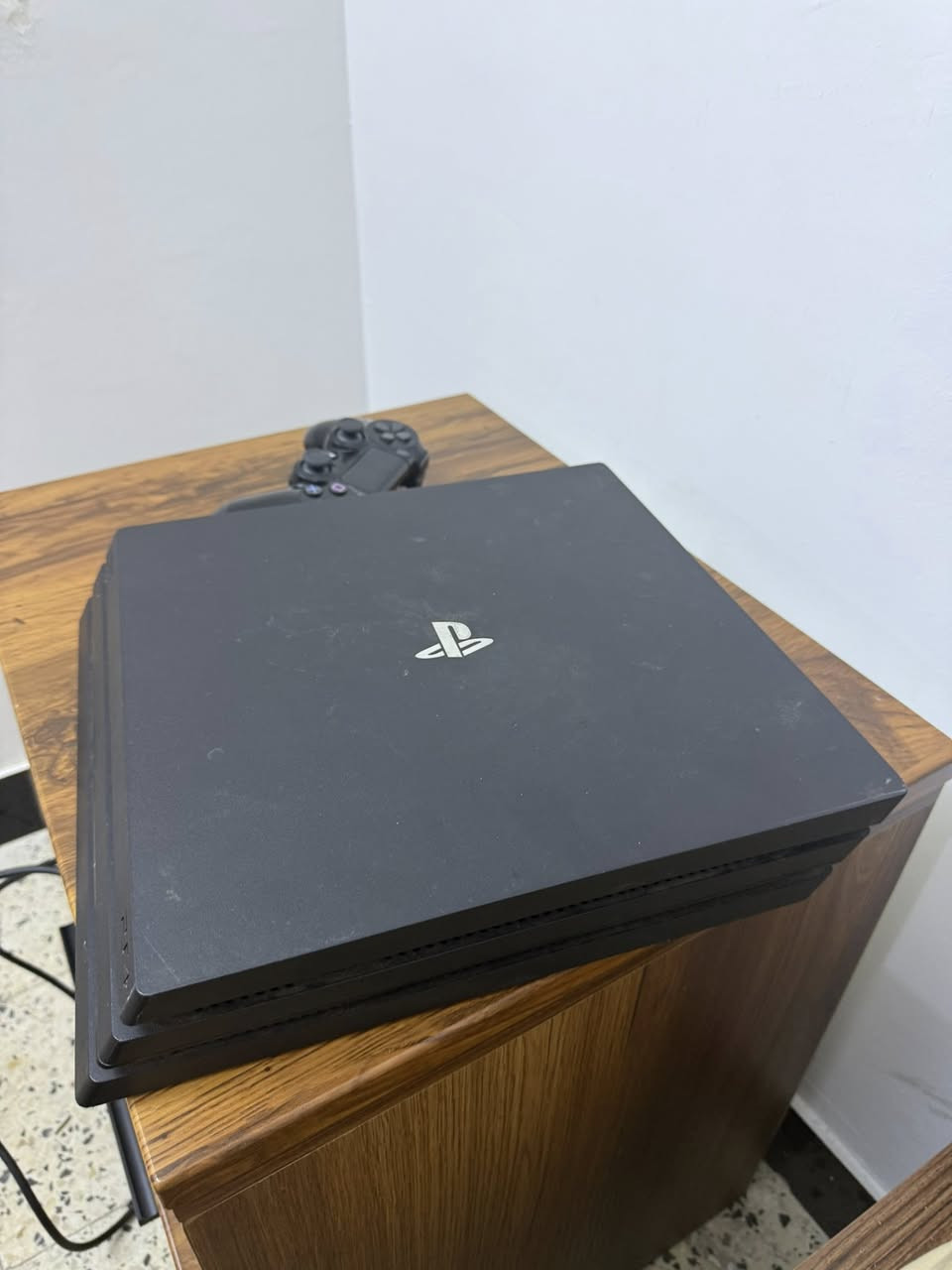PS4 pro مهكر
المواصفات والمرفقات:
1TB سعة *
* مهكر وجاهز للعب
* 10 ألعاب مثبتة
* 2 جويستك
* جميع الكيبلات والملحقات كاملة
مناسب للّي يريد جهاز جاهز بدون مصاريف إضافية، شغل والعب مباشرة.
السعر: (350)
للتواصل على الخاص


**إذا كنت صاحب هذا الإعلان وتريد حذفه لأي سبب، رجاءا أرسل رسالة إلى الدعم الفني**