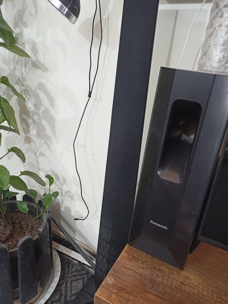 السلام عليكم يتوفر سستم مسرحي5*1
 lg 
يدعم 
بلوتوث 
اوبتكال 
منفذ hd
4 سماعات كبار 
سماعه سنتر 
سبوفر ماركة بانسونك 
قوة سستم 1000 واط 

سعر 150


**إذا كنت صاحب هذا الإعلان وتريد حذفه لأي سبب، رجاءا أرسل رسالة إلى الدعم الفني**