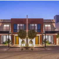 توين هاوس داماك هيلز بغداد يبدأ السعر من 915 مليون دايركت على شارع مطا...