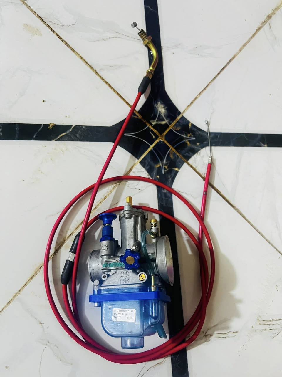 للبيع كابريته قفاز. حجم 28 ما مستعمله  دوم السعر خاص


**إذا كنت صاحب هذا الإعلان وتريد حذفه لأي سبب، رجاءا أرسل رسالة إلى الدعم الفني**