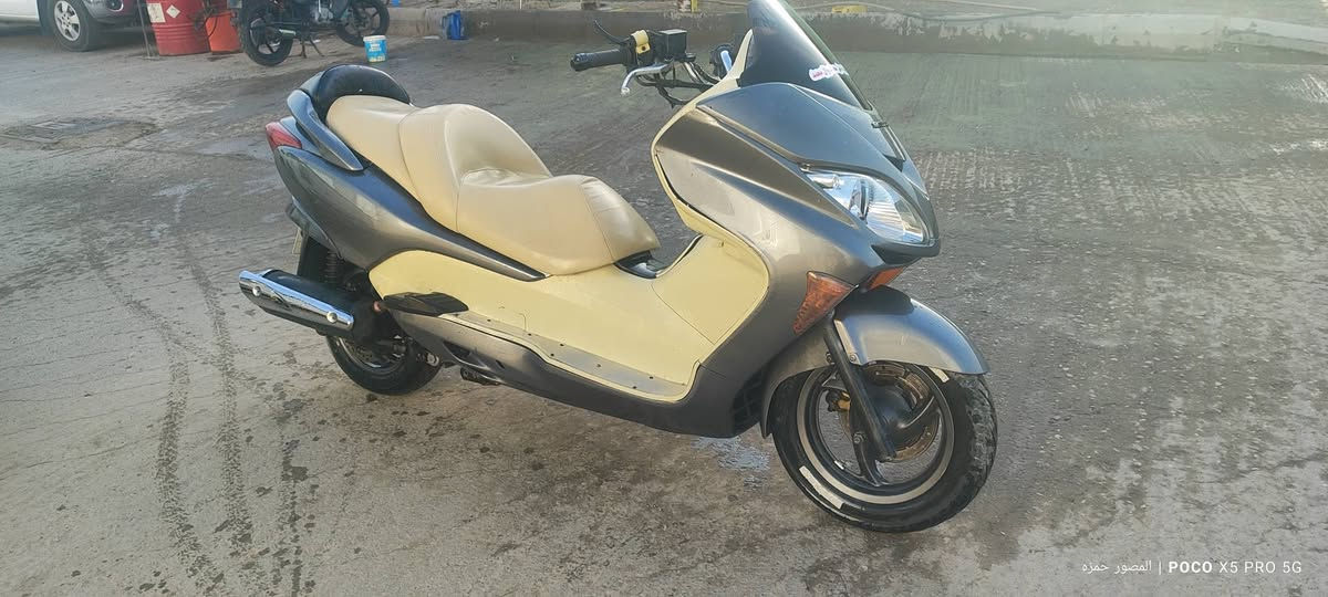 السلام عليكم فورزه 08 للبيع
الدراجه شوفت عينك نضتفتها ودراجه حلوه 
جانت كير وعامينها نشاط خير من الله نقصها ستان تعليك فقط مكان الدراجه واسط صويره للاستفسار اتصل أو راسلني خاص ***********
