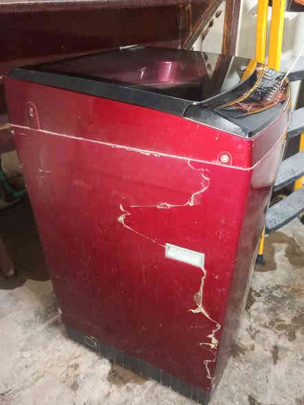 غساله الحافظ 16 كيلو فول اوتوماتيك 
بعده كلس نظيفه وما بيه اي عطل 
سعر 175 الف رقم الواتساب *********** بغداد
