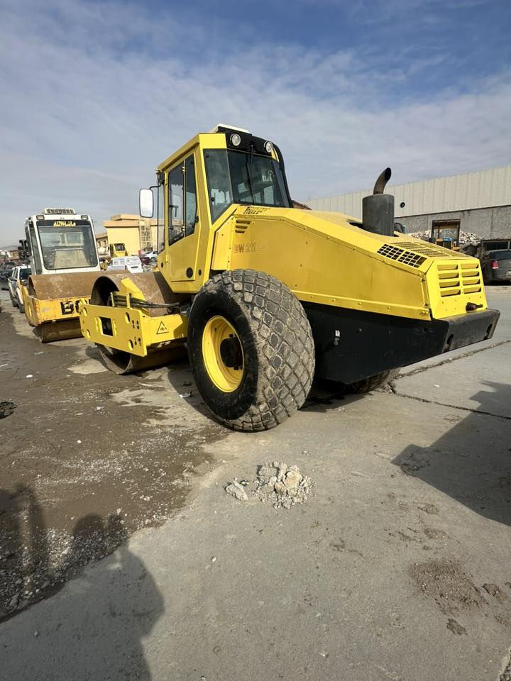 *********** بۆماك حجم(٢١١) مۆدیل ٢٠١٣ بدون ئەوراق
