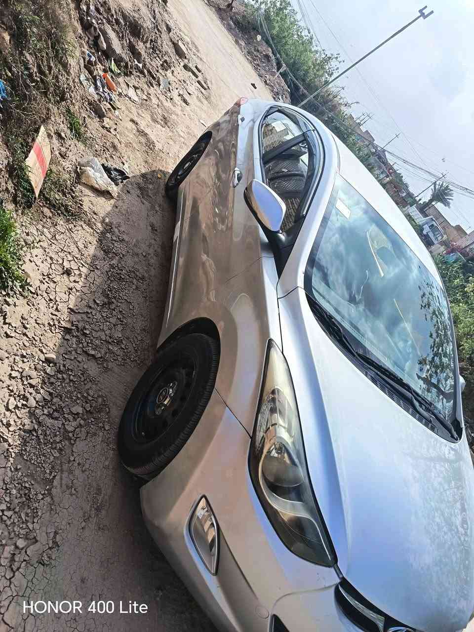 سلام عليكم النترا للبيع ٢٠١٢ سياره بسمي رقم بصره دولي سياره مصبوغه حزام مكينه ١٦٠٠ تخم تاير جديد حداديه جديده سياره خير من الله سعر ٩٢ او بيه مجال مكاني شطره ***********
