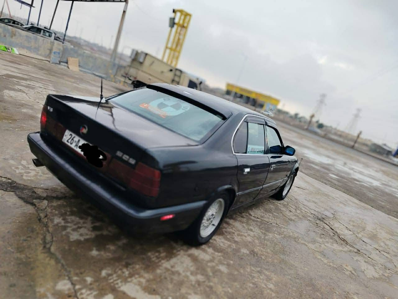 25 مفتوح كامله السياره
السعر 46 وبيها مجال شويه 
***********
صلاح الدين بلد
