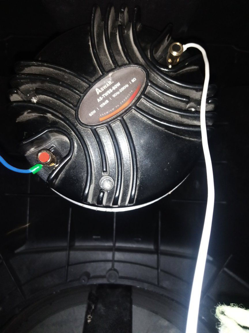 سلام عليكم سماعات دبليو 17 تجميع لبيع
سعر الزوج 500 بي مجال استفسار الاتصال على الرقم *********** العنوان الناصريه سوق الشيوخ
