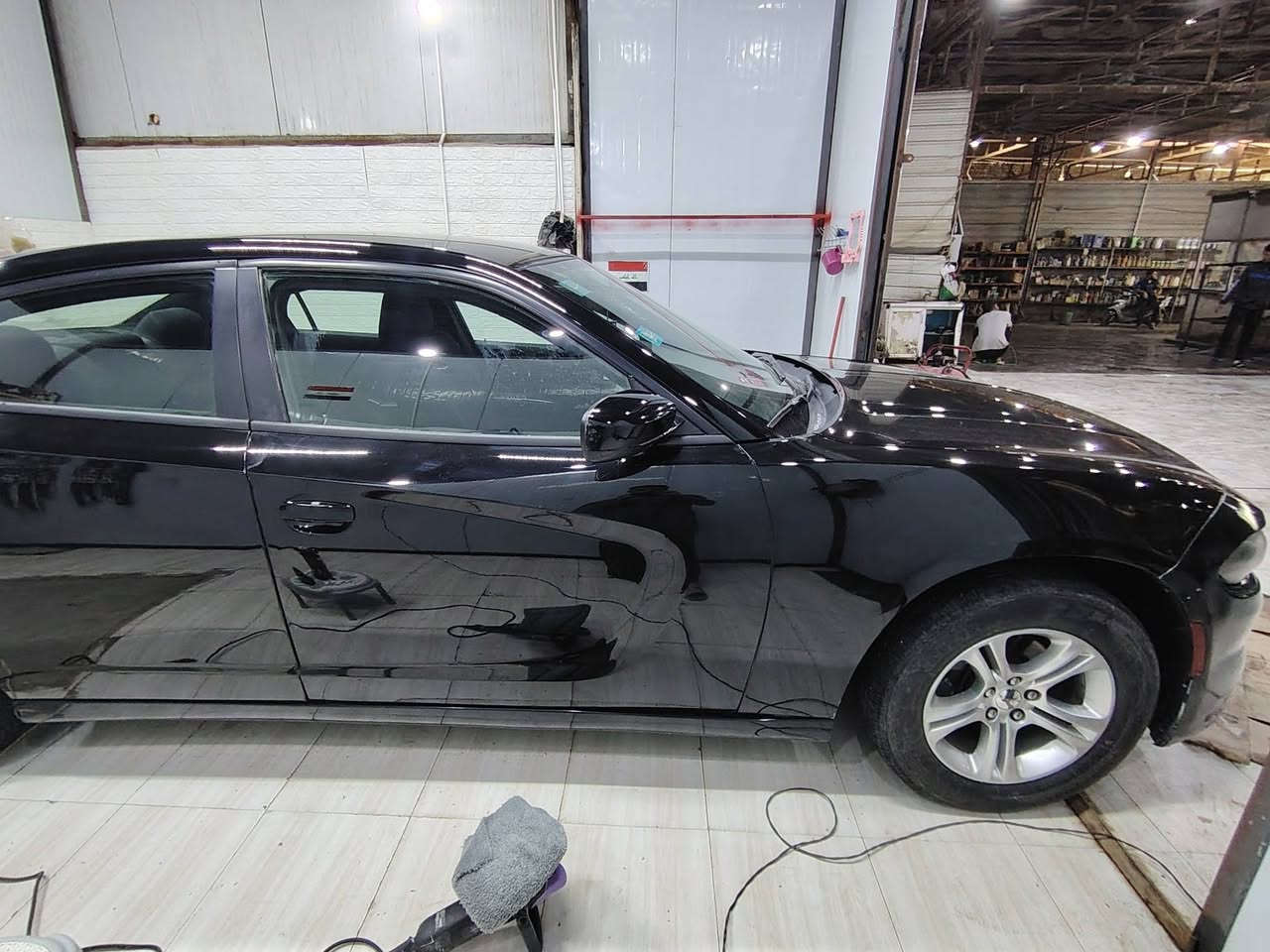 جارجر 19 مرمز 23
 بدون حادث بيها صبغ قليل جدا اثر شخوط 
السعر 170وبيها مجال قليل
رقم ذي قار بسمي استفسار اكثر اتصل ***********
