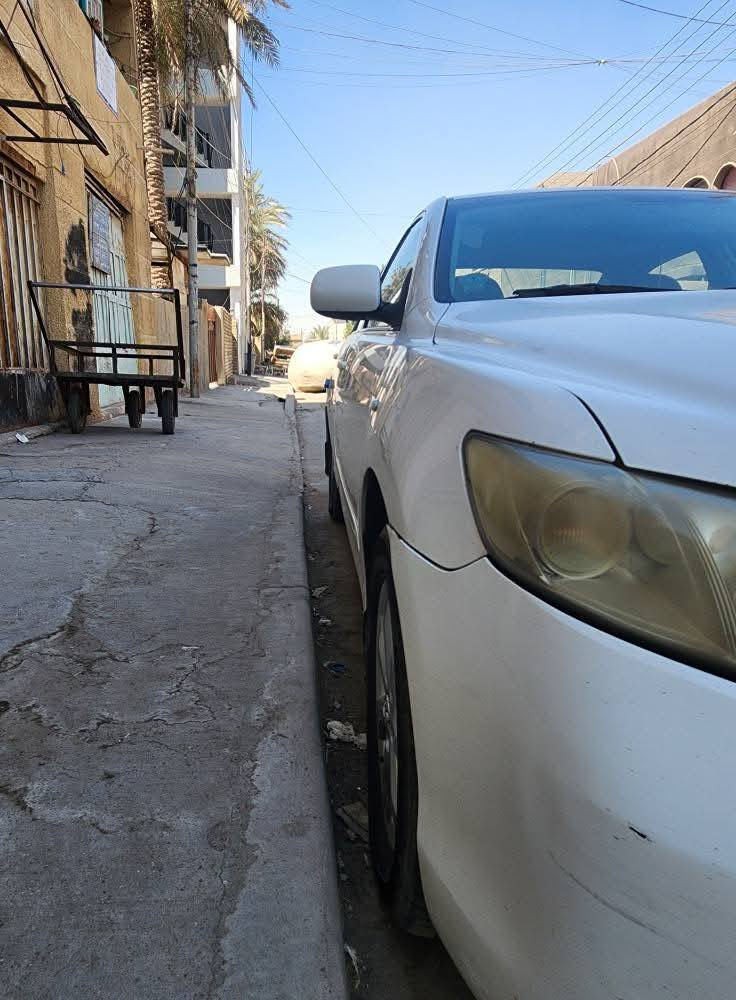 Camry 2009 GLX
خليجي فول
مكفولة من كلشي
بيها فقط طعجة خفيفه بالجاملغ الخلفي ما مسويها
 ماشية ٣٠٠ الف
محرك وكير بلاد مكفول 
منظومة تبريد جديدة شرط اصلي
حدادية زينه
تايرات الامامي جدد دنلوب
الخلفي تعبانات
نقص طبربازات
عليها منظومة غاز جديدة ايطالية
السعر ١٢٣ و بيها مجال
عنوان بسماية
***********
