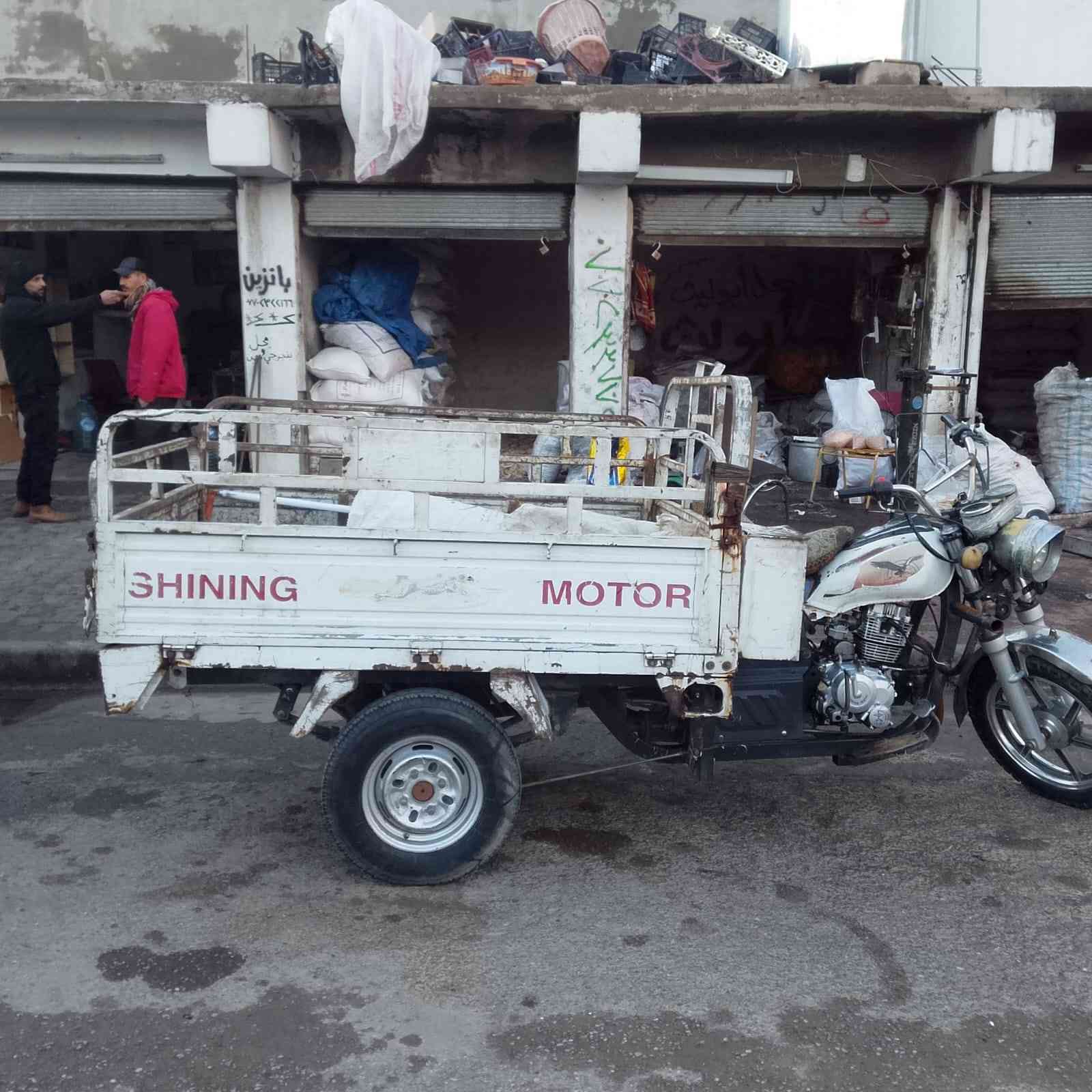 السلام عليكم شباب ستوته للبيع موديل 16 كهربائيات شغاله السعر خاص رقم ***********
