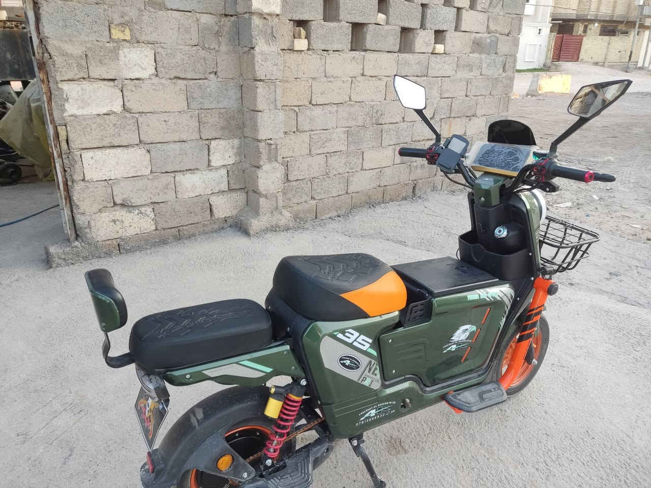 السلام عليكم ماطور للبيع R 9 جديد مستخدم أقل شهر دبل سويج دبل بصمه للاستفسار ***********
