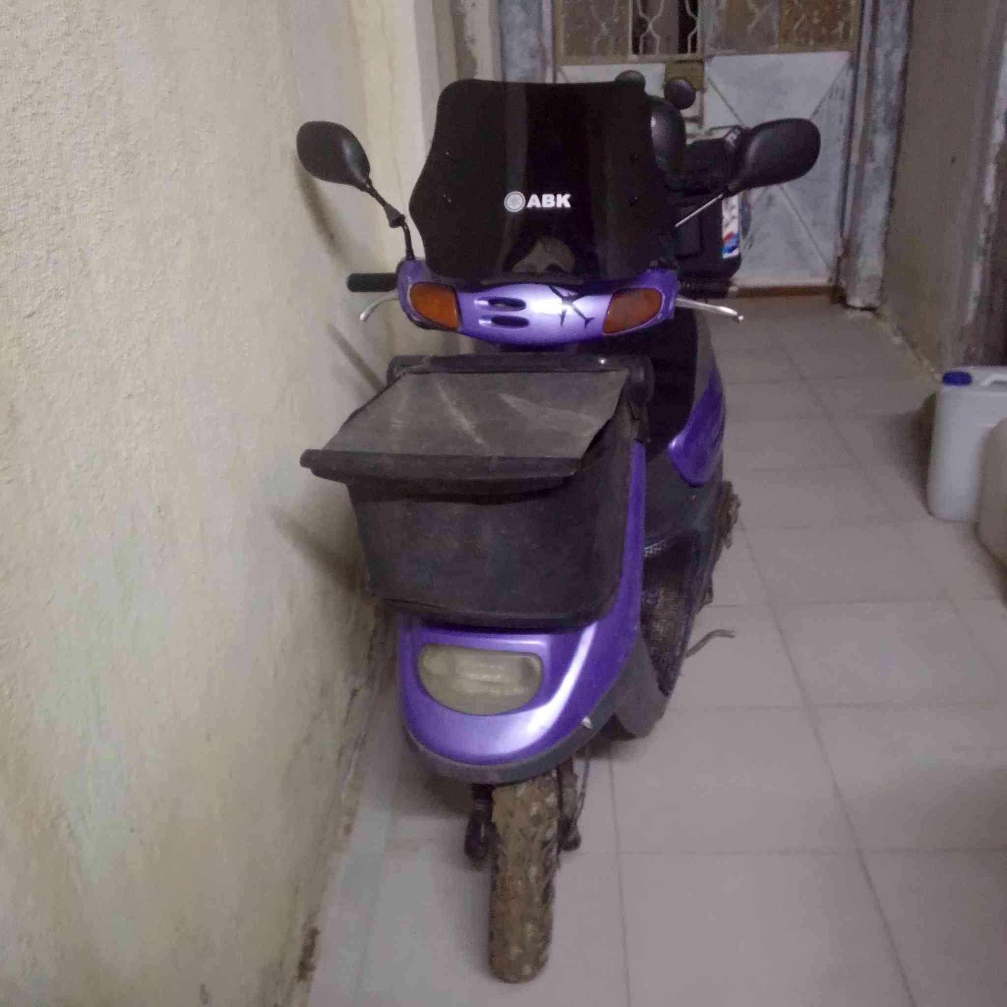 دراجه منغولي ام سله 60
دراجه حلوه نضيفه نكره سلف كلها شغاله كهربائية مكينه نضيفه 
السعر 400.000الف هذا رقمي *********** +متواجد على فيس
