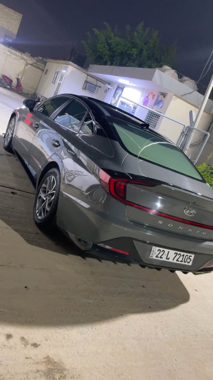 السلام عليكم
سوناتا 2021 SEL
مكينه 2500 بدون تيربو
ماشيه 36 الف ميل 
مواصفات sel
بانوراما شاحن وايرلس شاشه عدادات رادارات تدفئه كشنات وبعد هوايه مواصفات 
صبغ البنيد وراس الجاملغ اليمنه فقط
رقم اربیل باسمي السيارة تحويل ثاني يوم 
السعر 165 وبيها مجال

مكاني بغداد
***********
