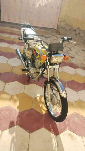 موديل ٢٤ اؤراق سنكر ارشه كل نقص مابيهه قيم بما يرضي الله متواجد واتساب ***********
