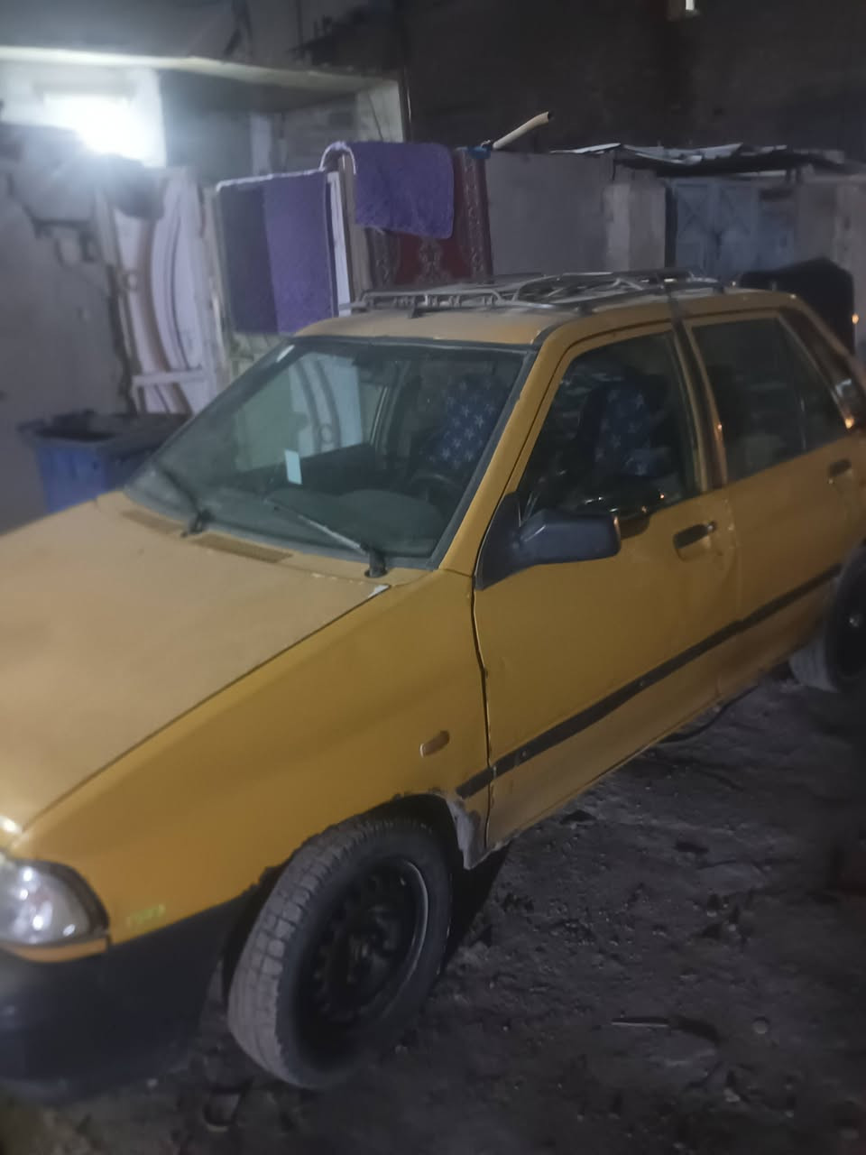 السلام عليكم سايبا موديل 11سياره بسمي مصفره هيئة وغرامات ابيع تسقيط السياره الشاصي مالها فارك السعر 15العنوان الشعله جكوك ***********
