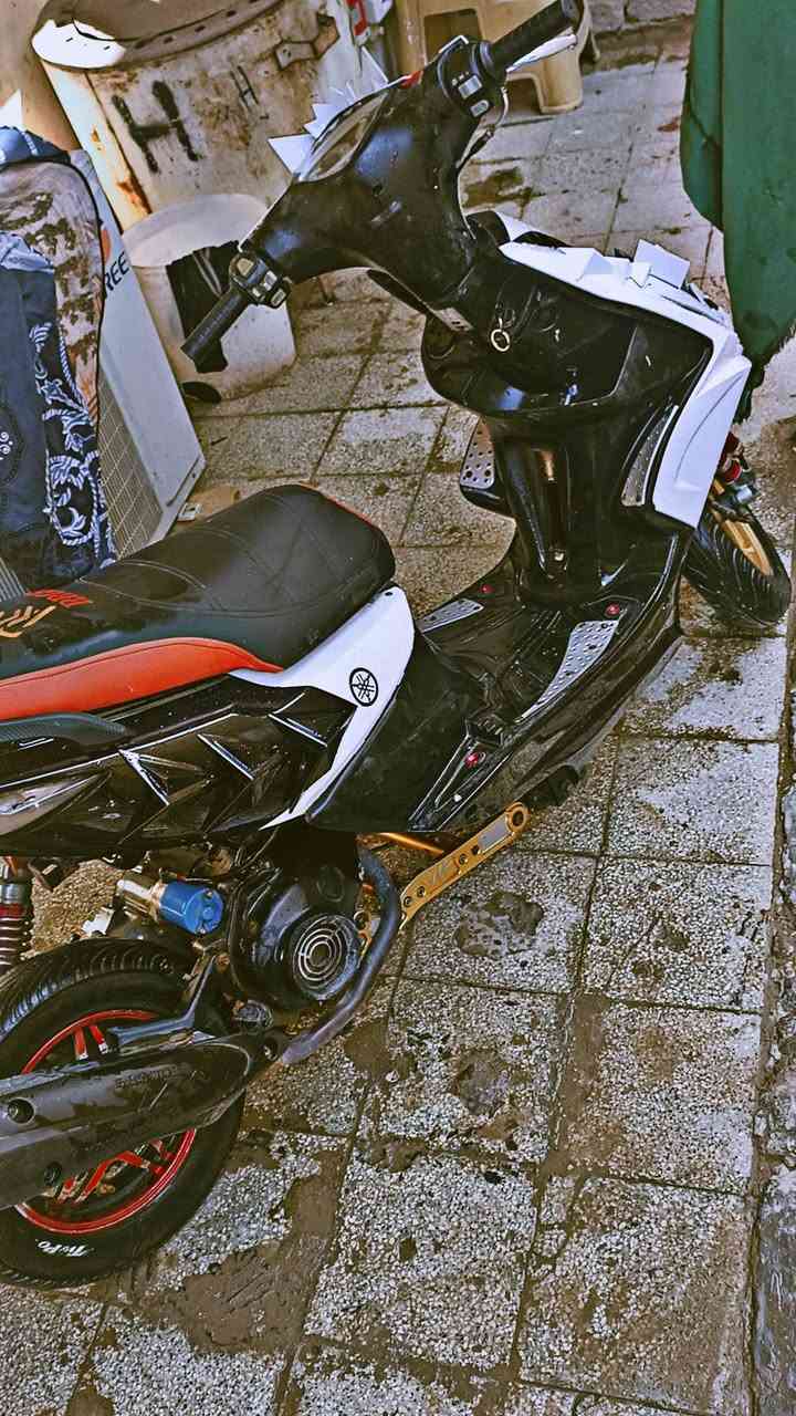 السلام عليكم ماكس مضلع للبيع كفرات جدد ما بيهن شخط مكينه ناعمه سلف وهند عوزها ترتيبات اشاير اماميات شوته العنوان حله نادر الاولى وهاذه الرقم ***********
