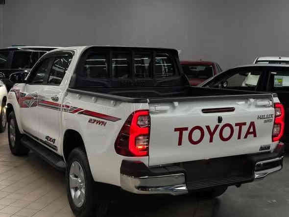 تویوتا هایلوکس ٢٠٢٥ 4x4 ساز
گير عادي
مصابيح امامي خلفي led
کشنات امامی تبرید
وایرلیس شحن
کامیرا خلفی
تحکم ستیرن
رادار جانبی
عگال 
حساسات خلفی
قفل اکسل دفلوك

السعر / 45,400,000 دینار العراقی

شركة نويكار اوتو لتجارة السيارات في اربيل 📍
تقاطع مخمور - بصف معمل بيبسي 📍

للتواصل مع قسم المبيعات:-

*********** واتساب☎️
*********** واتساب☎️
