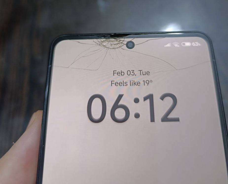 Redmi note 13 5g للبيع
شاشة ١٢٠ هرتز 
٢٥٦ جيجا
رام ٨
كامرة ١٠٨ مكابيكسل
اللون گرافايت
كامل ملحقات مع الشاحنه الاصلية و الگفر
بي فطر بالشاشة ما مأثر على اللمس ابد
جهاز نضيف كلشي ما بي ماعدا الشاشة 
السعر ١٨٠ و بي مجال بسيط 
مكاني نجف و توصيل موجود


**إذا كنت صاحب هذا الإعلان وتريد حذفه لأي سبب، رجاءا أرسل رسالة إلى الدعم الفني**