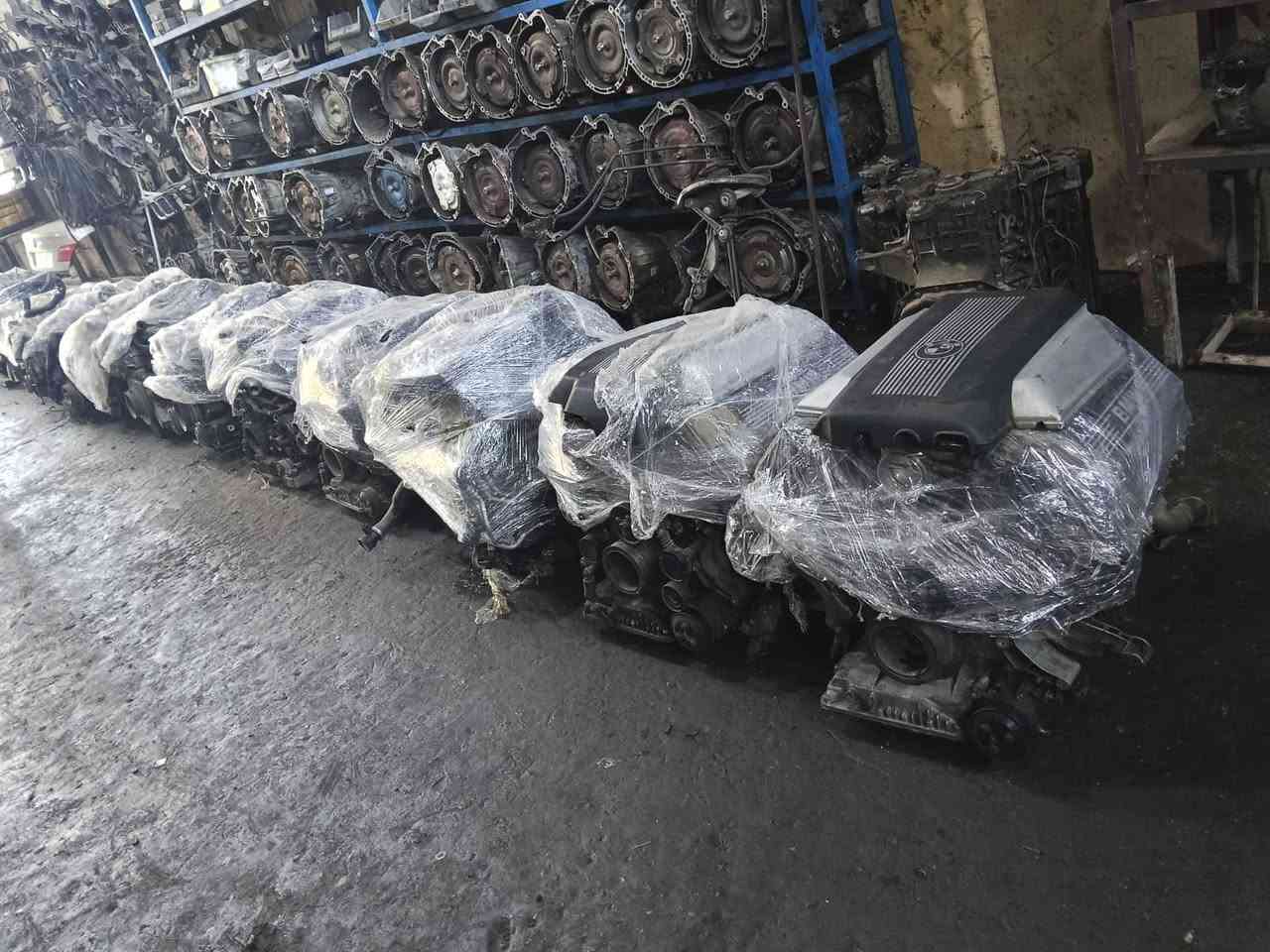 السلام عليكم 
محركات 
كيرات 
الاحجام المتوفره 
44 هواء 
35هواء 
35مفتوح 
25مفتوح 
20 مفتوح 
                                                                        52N25
30دبل فانوس
28دبل فانوس 
30(8)سلندر 
40 
35ماء 
احجام الكيرات 
25 .20.الماني
25.20.ياباني
40تمساح 

كشنات خفاش اسود كهرباء 
كشنات باخره امامي فقط 
العنوان الحله الحي الصناعي شارع العام علي يوسف 
شركة المركزي 
***********
