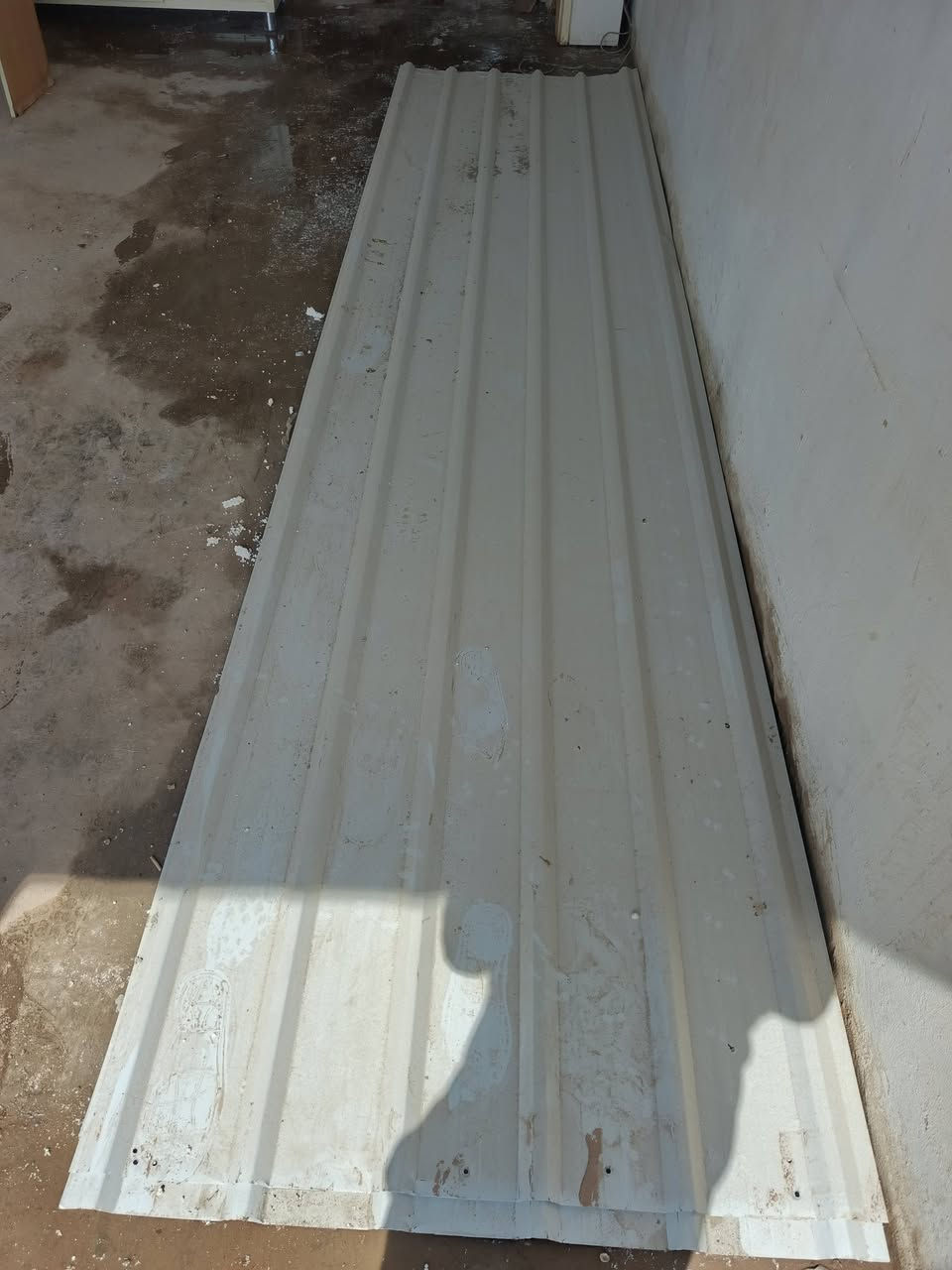 السلام عليكم ابليت كيربي للبيع أخو الجديد مشدود سبوعين ومفتوح
9طبقات قياس 4متر ونص 
2 قياس 7متر وياهن كصات
السعر 175 للاستفسار ***********
