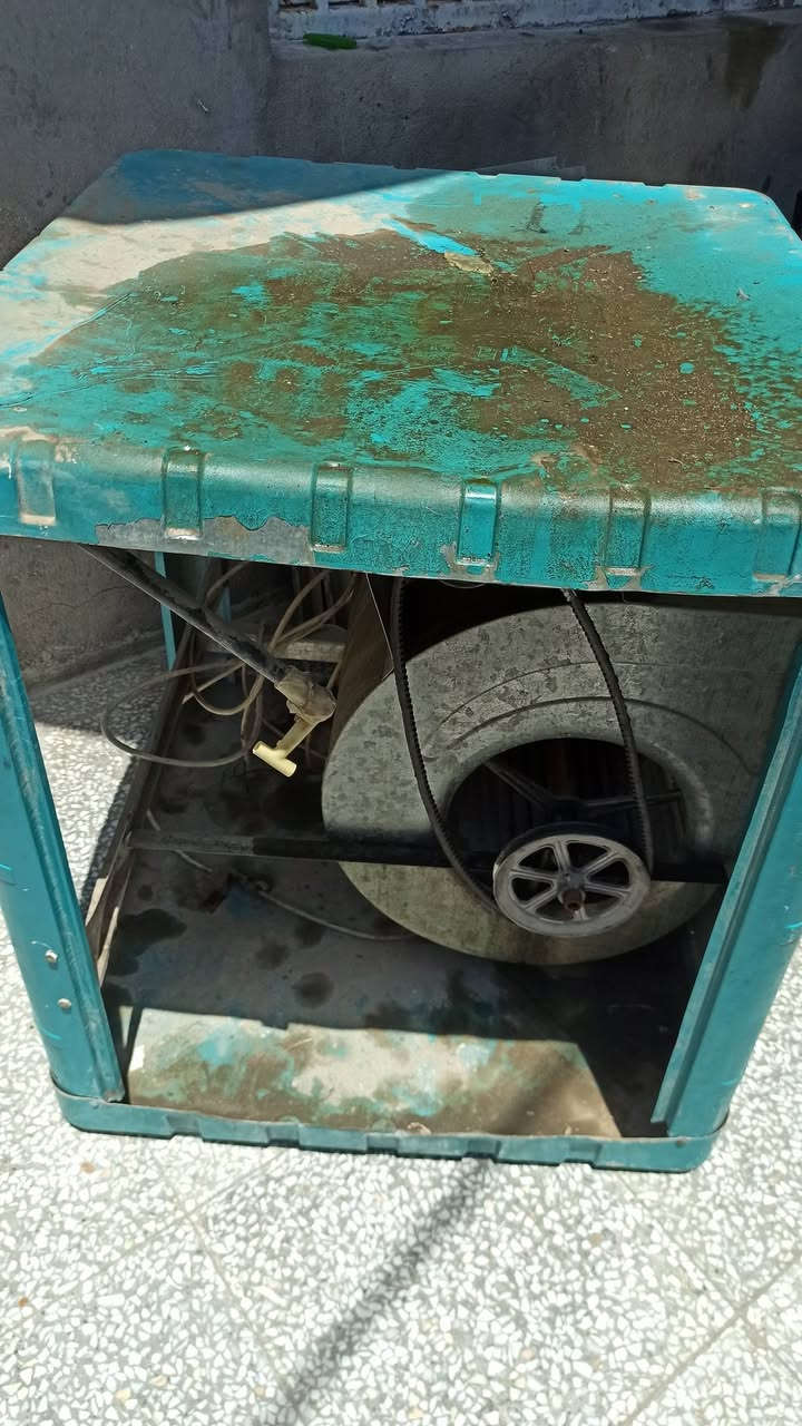 فقط گشر 40 الف بي زرف صغير مصلحه وباقي كلش نضيف ابواب بلاستك واتر بمب شغال


**إذا كنت صاحب هذا الإعلان وتريد حذفه لأي سبب، رجاءا أرسل رسالة إلى الدعم الفني**