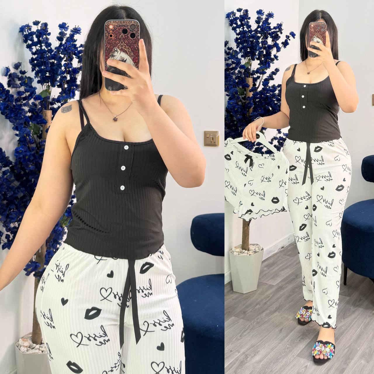 جديد كليآ 

تراك موديل 3 قطع 

خامه فانيله درجه اولى 

القياسات 

L
XL
2xL

85 الف

R


**إذا كنت صاحب هذا الإعلان وتريد حذفه لأي سبب، رجاءا أرسل رسالة إلى الدعم الفني**