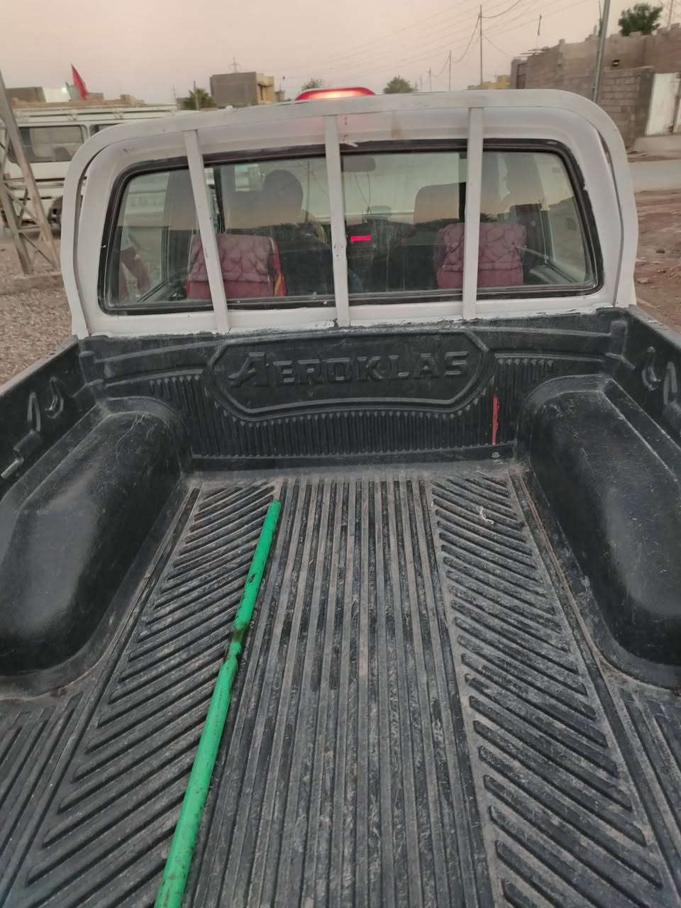 سلام عليكم بيكم گنو موديل 9سياره حلوه بسمي سنويه 28رقم بغداد تحويل مباشر السعر 50وبيه مجال ***********
