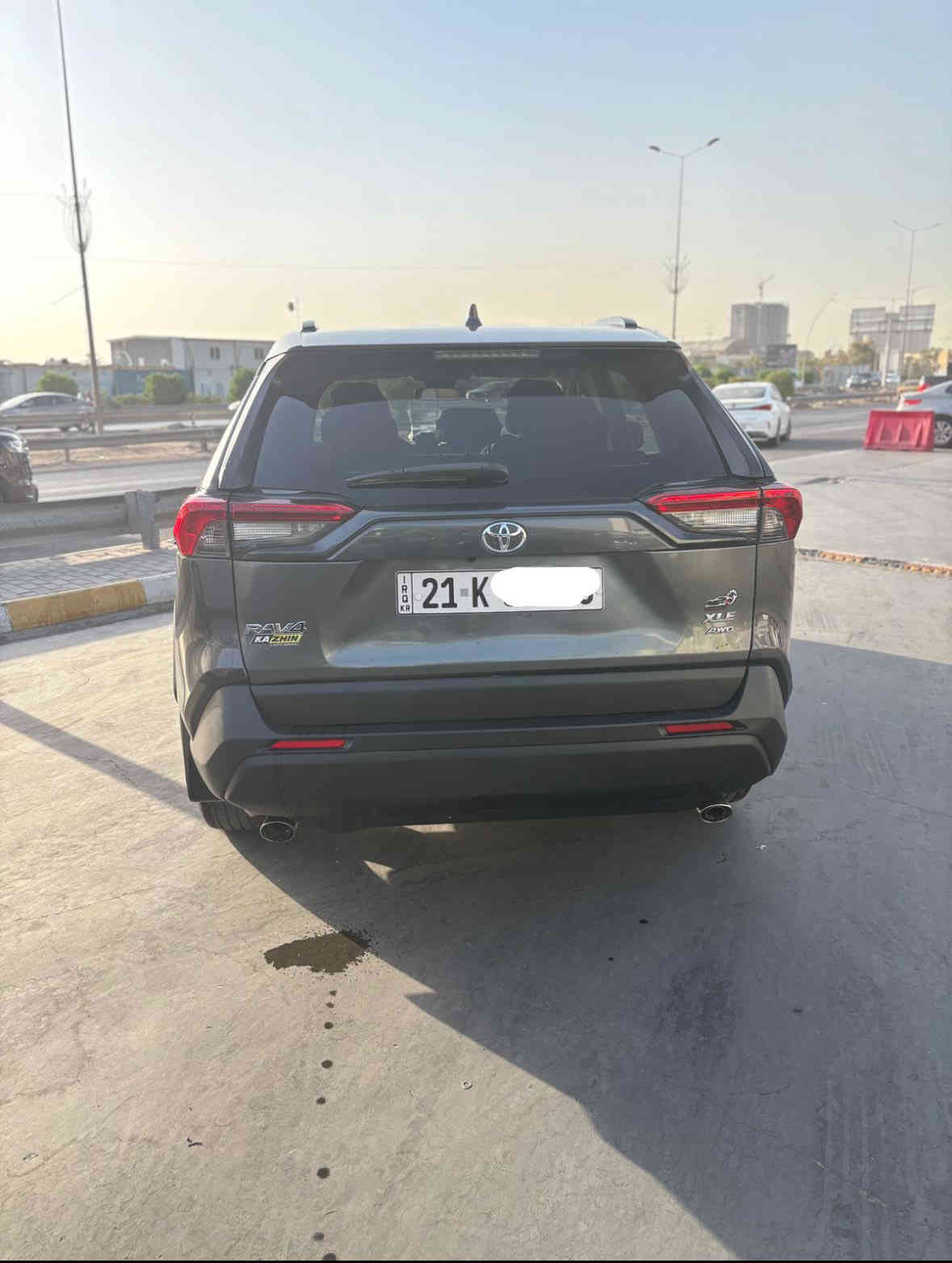 عربي/كوردى
للبيع

‎تويوتا راف فور Rav4 2021

(بدون ايرباك،بدون قطرة صبغ،بدون دواخل,بدون شواصي،بدون لغد) بجم كبس

‎مواصفات XLE معروفه
بصمة تشغيل
بصمة ابواب
رادار امامي
رادار جانبي
مانع تصادم 
رادار تخطيط الشارع
اوتو ستوب
كشن كهربائي
كار بلي 
اشاير بالمري
لايت زينون 
دوشمة جديدة 
مثبت سرعة 
تحكمات ستيرن 
تايرات جدد Nexen قبل اسبوعين مبدلهن
٣ انظمة قيادة (ECO,SPORT,NORMAL)
انظمة قيادة SAND AND MUD,ROCK AND DIRT
SNOW ❄️ 

‎ماشية 60 الف ميل 
‎(100 الف كيلومتر)

‎رقم سليمانية جديد

 
تحويل ثاني يوم بأسمك 
‎هزة 2026

‎وارد امريكي 

‎حادث خفيف جداً بجم خلفي كبس
‎وشبر بالصندوگ 
كفالة عامة من الصبغ مابيهة قطرة صبغ 
كير مكينة حدادية خير من الله  اخذهة تراي للبصرة
تبريد تدفئة شغالات 100% 
‎بدون ايرباك 
السيارة ربع دينار مراح تصرف عليهة 
فقط بانزين ودهن  

‎سعرهة  دولار 23,300 
‎وبي مجال 

‎وماكو هيج ضربه وهيج سعر بالسوگ كلة 

‎العنوان بغداد زعفرانية
‎للتواصل 
*********** واتساب

تويوتـا راف فور RAV4 2021

(بەبێ ئێربەگ)
شوێنی زیان: Rear bumper
= پاشەپۆشی دواوە

مۆواصفاتی XLE ناسراوە:
 • دەستپێکردن بە بصمە
 • قفل و كردنەوەی دەرگا بە بصمە
 • ڕاداری پێشوو
 • ڕاداری لاوان
 • پاشگیری دژی تێکچوون
 • ڕاداری خەتووری شەقام
 • Auto Stop
 • کەرسی بە کارەبا Seat كهربائي
 • CarPlay
 • ئاشێر لە ناو مەرەییەکان
 • لایت Xenon
 • دووشمە نوێ
 • جێگری خێرایی
 • کۆنتڕۆڵی ستێرینگ
 • تۆیرێکی نوێ Nexen، دوو هەفتە پێش داگیرایە
 • ٣ سیستەمی ڕاوكردن (ECO, SPORT, NORMAL)
 • سیستەمەکانی ڕاوكردنی SAND & MUD, ROCK & DIRT
 • SNOW ❄️

Mileage: ٦٠ هەزار میل
(١٠٠ هەزار کیلۆمەتەر)

ژمارەی سلێمانی نوێ

گواستنەوە دوای دووە مین رۆژ بە ناوت
هەزە 2026

واردی ئەمریکی
(بەبێ بۆیە)

نرخ: 23,300$

وتس‌ئەپ / ژمارە:
***********
