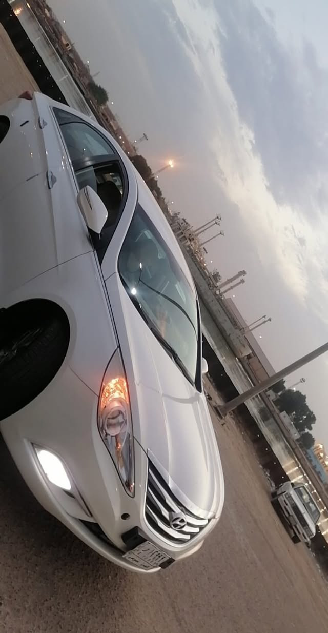 سوانا تا ٢٠١٥ مامكفوله من صبغ سياره خليجي رقم الهاتف ***********
