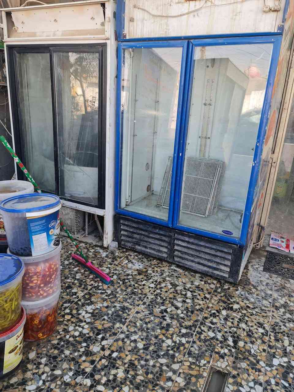 السلام عليكم عارظات عامودي ثنين باب شغالات علفحص السلايتات الوحدة 350 وام البوب الزركة 450 بغداد الأمين الثانية *********** سلات كاملة
