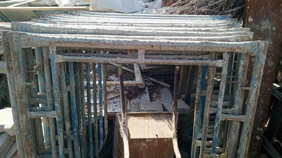 السلام عليكم عندي قفاصه عدد ١١ هنه ومكاصتهن بس بدون درابات اليريدهن يجي خاص يعلق واني اجي خاص  مكاني نجف النجف, العراق


**إذا كنت صاحب هذا الإعلان وتريد حذفه لأي سبب، رجاءا أرسل رسالة إلى الدعم الفني**