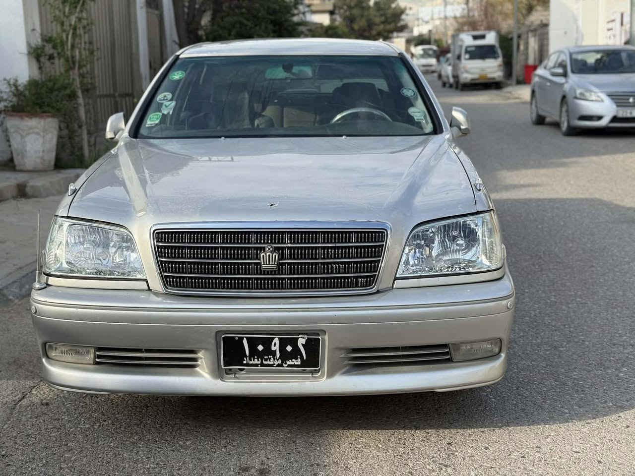 بەناوی خوای گەورە و میهرەبان
مەلیكە بڕاوە 
دیگۆر گەورە 
٣ دوگمەی پەردە 
مۆدێل ٢٠٠٣ 
پێش و. پشت كریستاڵ 
دەشبوڵ نەجەف 
تەقەو ڕەقە و. تەبرید و. گێڕو مەكینەو دەعم و. لێدراو بەشەرت جایزە 
٥٠ دۆلارێك مەسرەفی تێدایە 

كۆدی بۆ نەكراوە 

نرخی ٣٥ گەڵاو مەجالێ زۆر كەم شوێن 
دەربەندیخان 
ڕەقەم ***********
ئەدمین 🌹🖤
