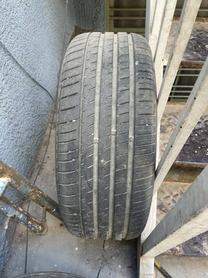 السلام عليكم عدي تخم تاير نتاج ٢٠٢٣ نضافه ٨٠ /١٠٠مال سبورتج ٢٠٢٣ لي فيدنه يخابرني ويدلل***********مكاني بغداد
