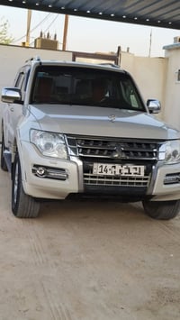 باجيرو ٢٠١٤ • ٦ سلندر ٣٥٠٠ • دفع رباعي