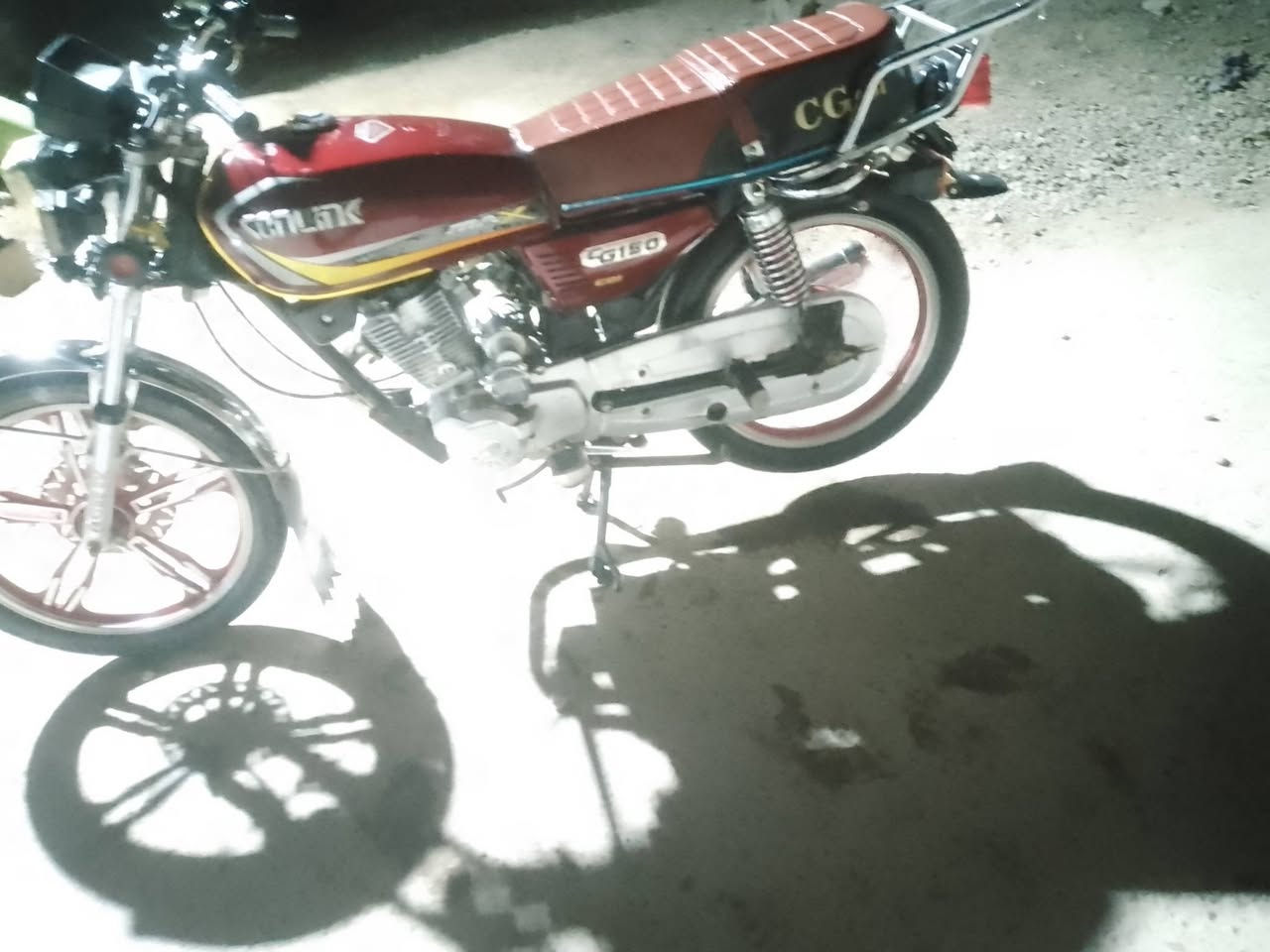 *سلم عليكم دراجه البيع كاشي ما بيه كله شغال وكلشي ما* عيزهً ديل 2022محرك2023مكا ن سامراء الأن  الدراجه 
 الرقم *********** 
نكره سلف منفيس موجود.  السعر 475 بي مج
