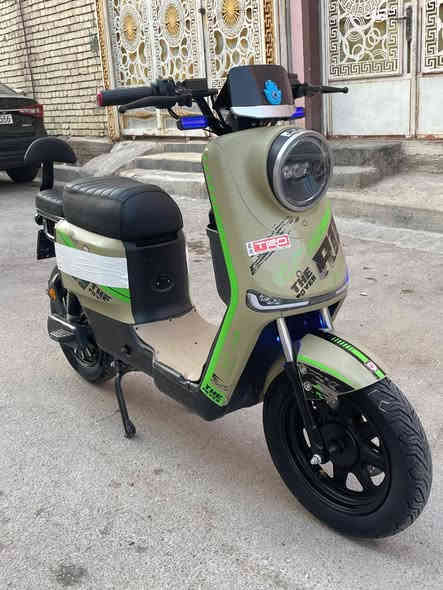 للبيع دراجه شحن نوع R11 موديل 2025 دراجه نضيفه كهربائيات كله شغاله مابيه اي نقص ولاا مصلحه على وضع شركه
مواصفات 

تشغيل عن بعد 

شاشه آيباد اي عطل يضهر بل شاشه

خمس بطاريات دبل كبار 

قوه الملف 1500 واط

سطاب اكسن 

دبل اشاره+ اشاره يمين يسار 

نضام 4 سرع سرعه  99 

نضام (P)

نضام (R) رجوع الخلف

سكن لايت عالي ناصي 

شحن تليفون يو سبي 

قفل ستريرن 

جهاز نذار عن سرقه 

ستاند وسط و ستاند جانبي 

بريك عنبار دهن امامي خلفي 

مزوده فجوج حمر تايرات جوبلس 

32 امبير  60V

دراجه سريعه شلعه قويه

نضيفه و حلوه مابيه اي شخط سعر (475)وبيه مجال

مكاني بابل حمزه الغربي 

للاستفسار رقم ***********
