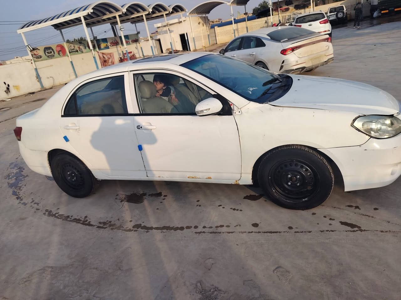 سلام عليكم بي وايدي موديل 13 جي ثري رقم بغداد ما اندل راعيه رقم ألماني تردون حار ومكسب هاذا كدامكم كير اتو سياره كله بلادي كير ومحرك شغال سياره كشره حلوه بيه ضربه عل ليمنه ومرجعينه كدام عينك راح ابيعه بلاش لا تخابر ودكلي شبيه مجال قفل من لاخير حته لو تجي ما اطيح لن محتاج وريد ابيع 20  اخو بلاش والله تجي وطلع بيه عيوب خابر وهله بيك لعنوان ميسان مقابل طاقه ابو رمانه قبل لا دنزل من نزله مال حيه شرطه لا تراسل اروحلك  فدوه خابر حته لو ترمش اني اتصل عليك *********** بعد شتريد 😅
