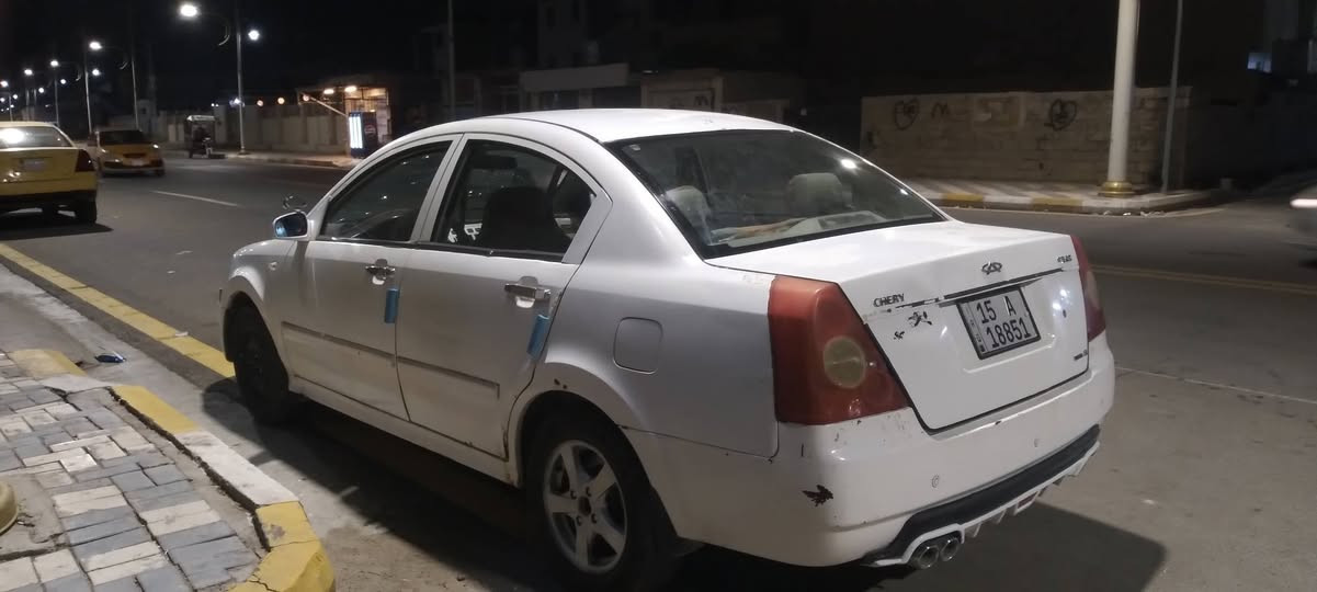 السلام عليكم 
سياره شيري  A5 موديل ٢٠١٢
محرك وكير كامري 
رقم الانبار السعر ٣٦$ بيها مجال شي بسيط او مراوس حسب القناعه 
مكان السيارة الفلوجه الاتصال على رقم الهاتف ***********
