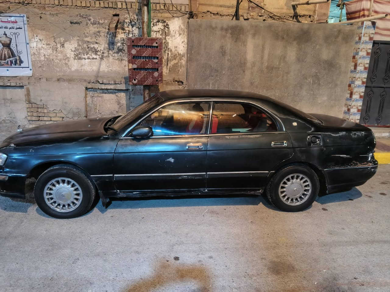 السلام عليكم للبيع و مراوس بطه مديل 92 سنويته 27 مكفولة من الكص و نقل جثه و حدايه 90% و كهربائية كله شغاله و شرط تحويل السعر 45 و بيه مجال كلش قليل للبيع و لمراوس اقرء المنشور و تعال خاص او تتصل *********** بي وتساب العنوان ناصرية مركز المدينة
