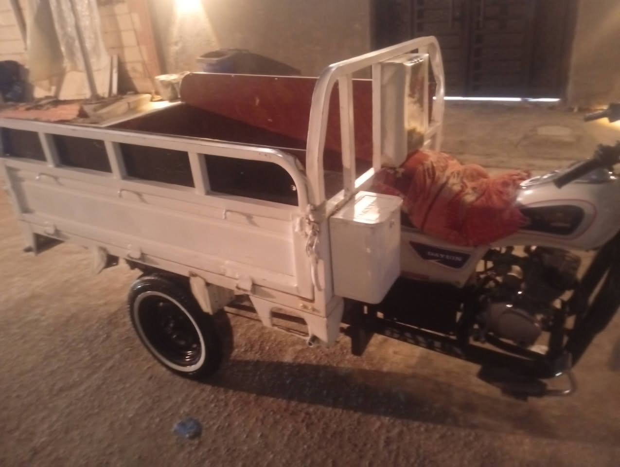 سلام عليكم
ستوته للبيع ومرواس

اوراق كامله 

محرك جديد

كهربائة كله شغاله 

نكره سلف 

ستوته ماعوزه شي 

مامتواجد ع نت رقمي ***********

سعره مناسب
مديل 2016
مكاني ناصريه مركز
