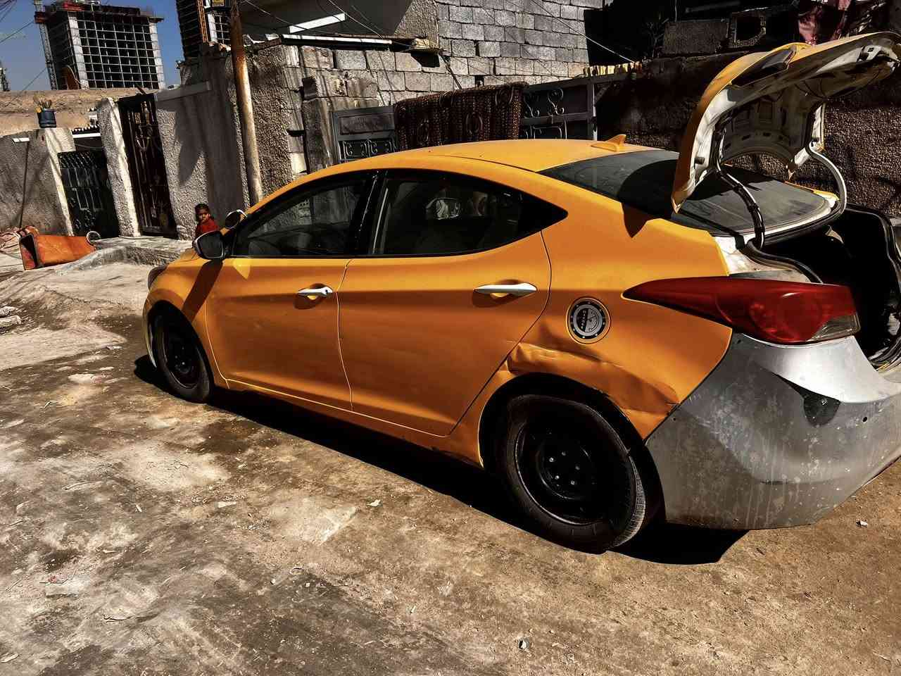 السلام عليكم النترا 2013 وارد أمريكي كير ومكينه خير من الله  السياره بسمي الرقم إنكليزي بيها طخطخه مبينه بل صوره تبريد تخم تاير يعني السياره نضيفه يرادله بس سمكره وصبغ  السعر 85 وبيها مجال 
العنوان بغداد الزعفرانيه 
بس اليشتري خلي يتصل 
*********** 
خط وتساب
