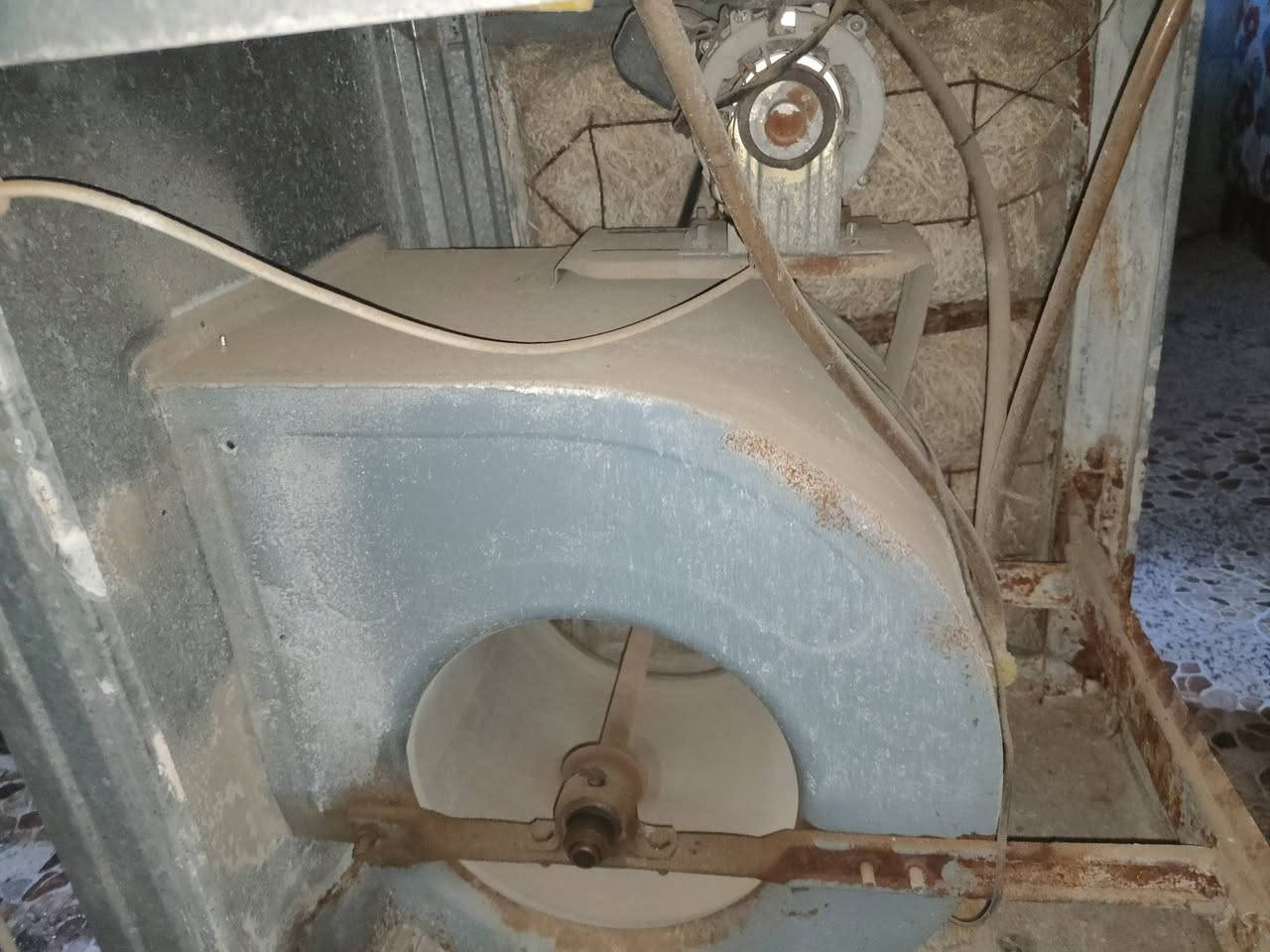 للبيع مبرده موضحه نضافته بالفيديو شغاله سرعته عاليه للهواء  ماطور وسط  جاهزه وياه واتر بم 
للبيع بسعر ٦٥ نجف حي الوفاء


**إذا كنت صاحب هذا الإعلان وتريد حذفه لأي سبب، رجاءا أرسل رسالة إلى الدعم الفني**