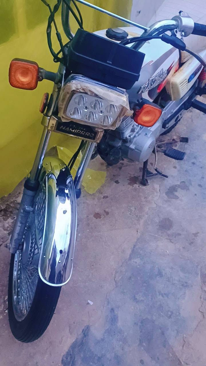 تايكر للبيع كلك موديل 20 نضافه شوفت عينك السعر خاص.. خاص مفتوح


**إذا كنت صاحب هذا الإعلان وتريد حذفه لأي سبب، رجاءا أرسل رسالة إلى الدعم الفني**
