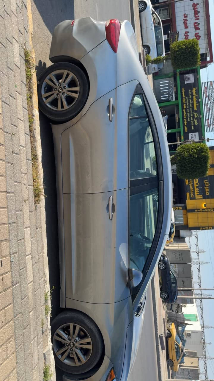 السلام عليكم

النترا ٢٠١٧  وارد امريكي  رقم بغداد  باسمي

ماشية ١٧٥ الف

حادثهة في امريكا  قبغ جنطة 

وجاملغات خلفية   بدون دواخل

سيارة مضيوفلهة منضومة غاز 

كما موضح في السونار 

السونار مرفق مع الصور 

السعر ١١٨ وبيهة مجال للطيبين 

العنوان بغداد  اليرموك 

*********** بغداد, العراق
