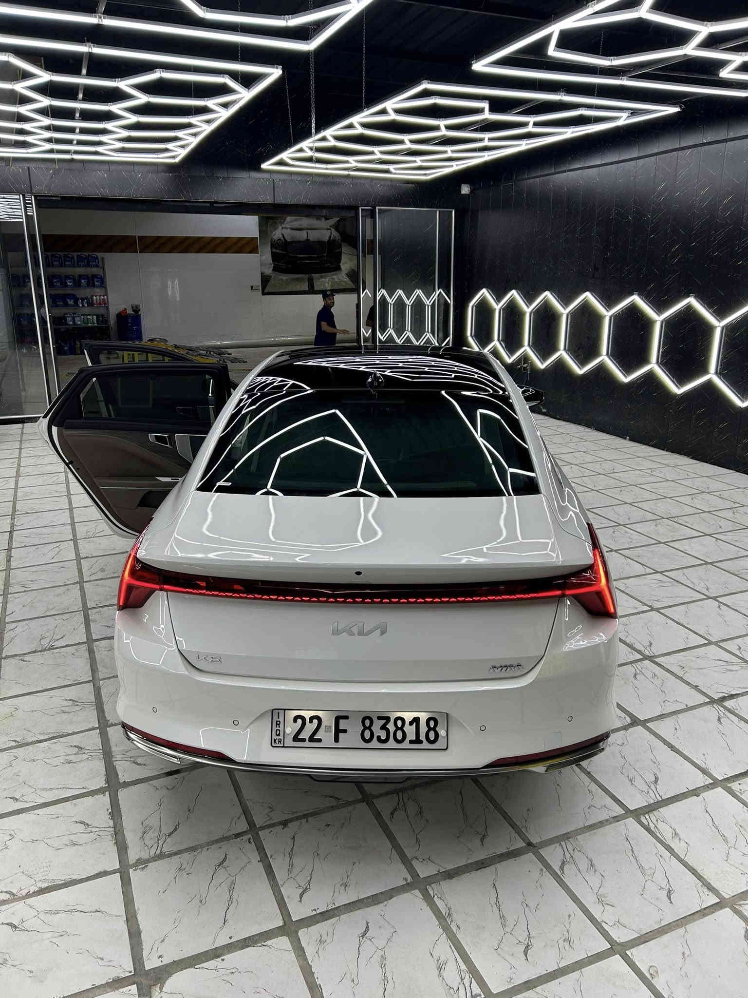 K8 ⚜️ملكي
خليجي مكفول مكفول 🚀
‏K8 مكفول من كلشي 6 سلندر⚜️
‏K8 2023 NIM بانزين محرك 3500 🚀
خليجي وكالة  NIM الشمالية⚜️
داخل جلد بيجي داكن
ماشيه 52 الف
مواصفات ملكية فول 
سقف بانورامي
صندوق كهرابائي
شاشة ديجتال 
نظام تعليق خاص
مخارج شحن امامي خلفي
ترحيب بلمري
برد جانبيه
برده خلفيه كهرباء
آريل نفكيتر
الكاميرا الخلفية
مستشعر وقوف امامي خلفي
بصمه
تبريد المقاعد
تدفئة المقاعد
مقاعد كهربائية
شاشة
المصابيح الأمامية ليد
6 وسادة هوائية
مصابيح زينون الأمامية
أبل كاربلاي
حساسات خلفية
حساسات إماميه
مانع انزلاق
اربع وضعيات قيادة
ساعة الداشبول
فول تحكم ستيرن
بصمة ابواب
بصمة تشغيل عن بعد
هاند بريك بصمة
اوتو هولد
أضاة امامية LED+اربع عدسات+بلاجكتورات
إضاة الخلفية LED
داخل صاج فورميك
قطعتين تبريد
‏V(3500) Engine
السيارة كلش نظيفة
مكفولة من كلشي كير-محرك
شرط تايرات الشركه وسبيره مانازل
مكان السيارة بغداد حي الجامعة
تحويل ثاني يوم هزة وسنوية كامل وجديد 
السعر 275$
للاستفسار ***********
