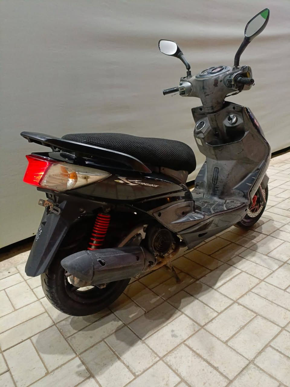 سلام عليكم سكنس فحل مكينه مكفوله بلادي كلش ناعمه نكره سلف كل وقت شلعه معدل فول كفر ختم واحد اوراقها موجوده السعر 600
 *********** مكاني بغداد كرخ قرب مستشفى الكرامه
